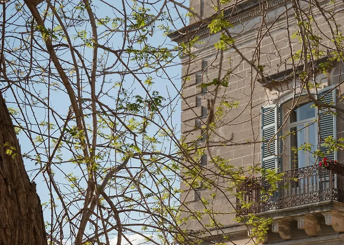 Palazzo Donna Elisabetta 5*
