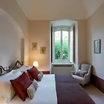 Palazzo Donna Elisabetta Hotel