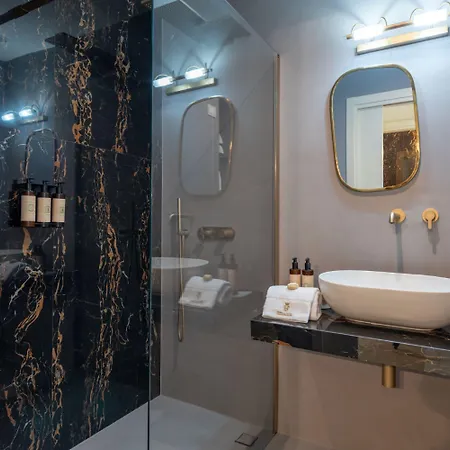 Palazzo Donna Elisabetta 5*